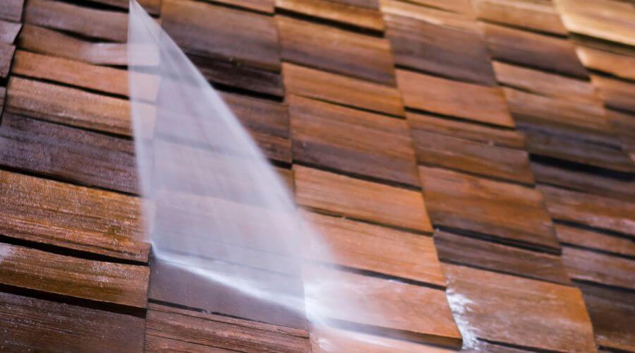Professional gutter cleaning in Fort Madison, IA